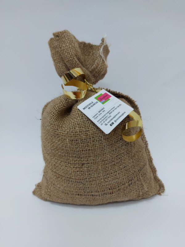 Nocciole Siciliane in guscio in juta 1kg